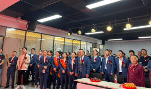 开疆拓土，，，，，再启新程！Lewin乐玩乔迁典礼隆沉进行
