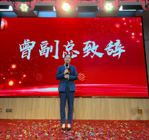 开疆拓土，，，，，再启新程！Lewin乐玩乔迁典礼隆沉进行